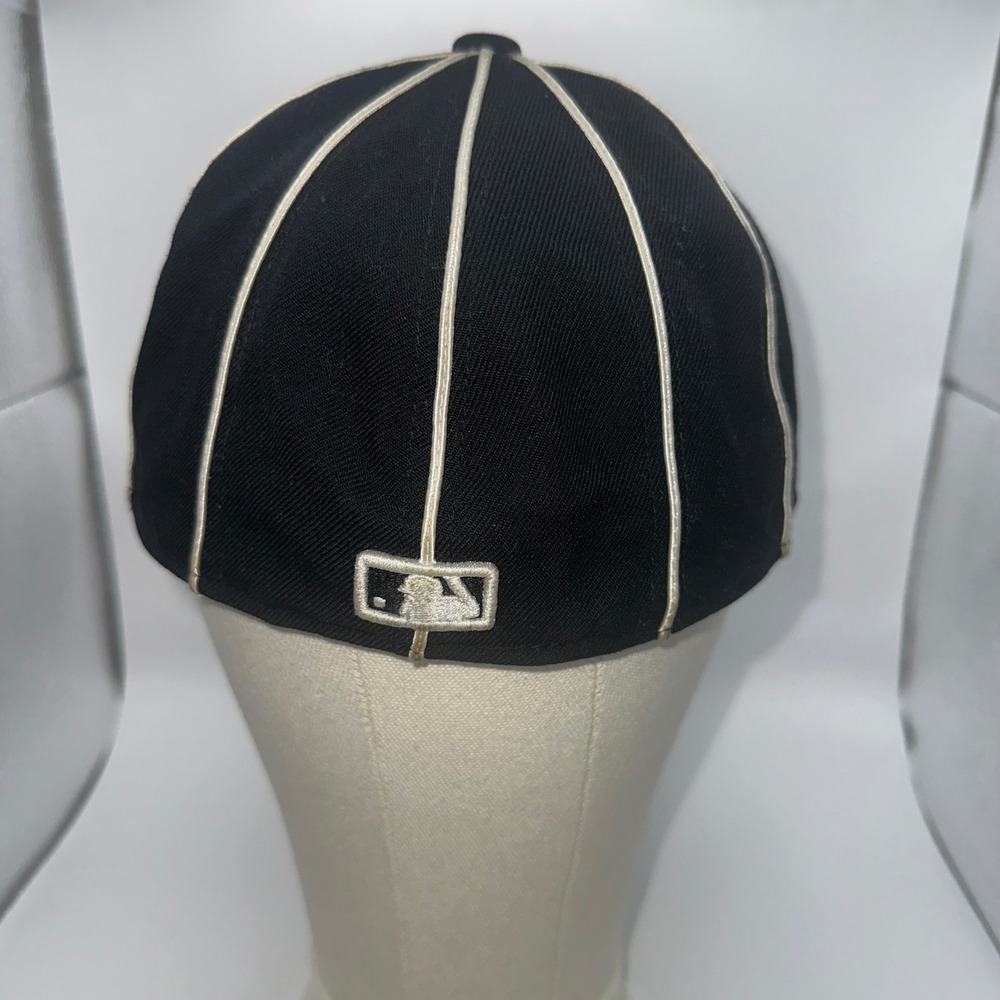 New Era 59FIFTY Los Angeles Dodgers 7‎ 1/4 Black White Pinstripe Wool Fitted Hat - Picture 5 of 8